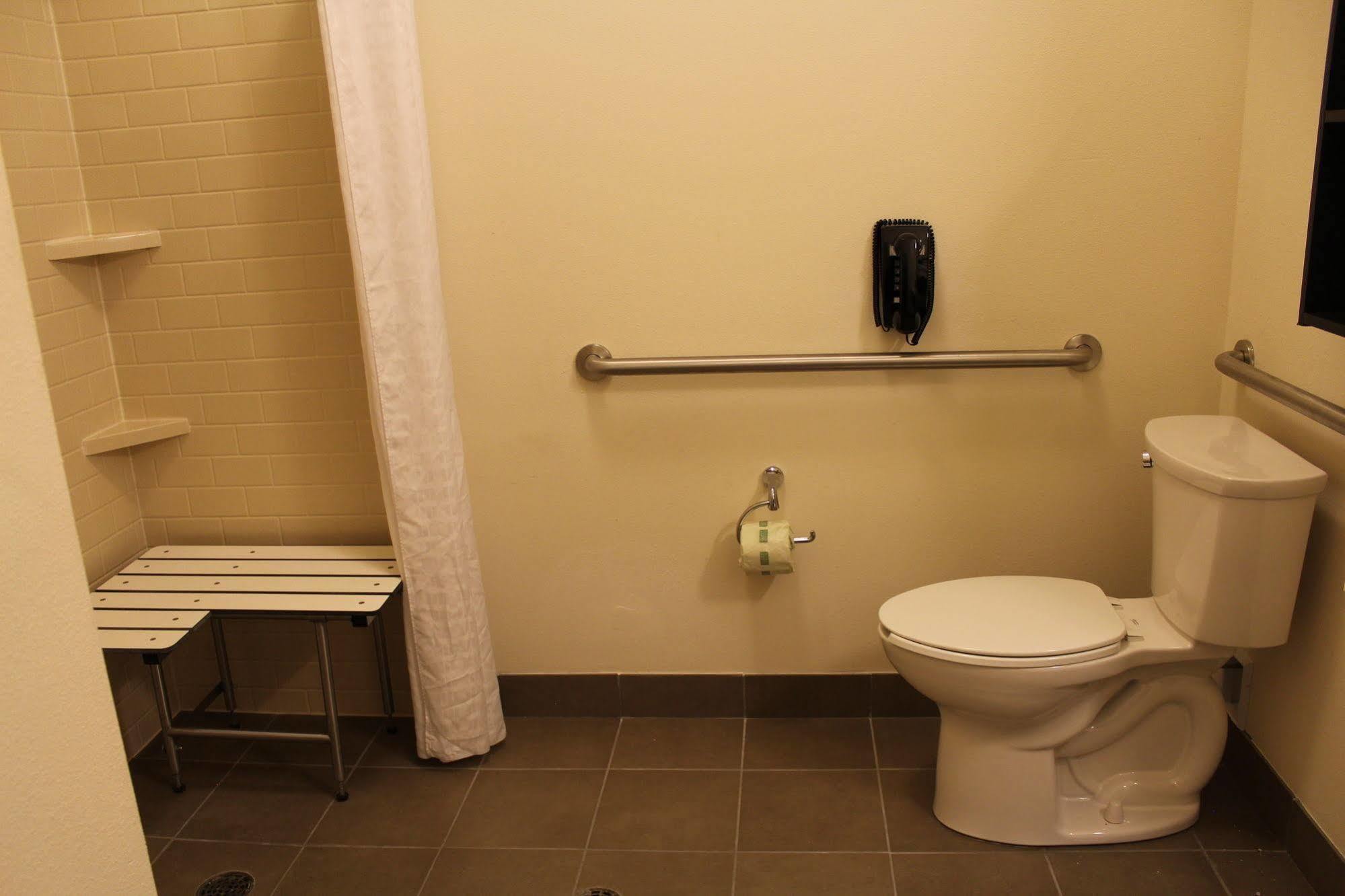 Hotel Candlewood Morgantown-univ West Virginia By Ihg Westover